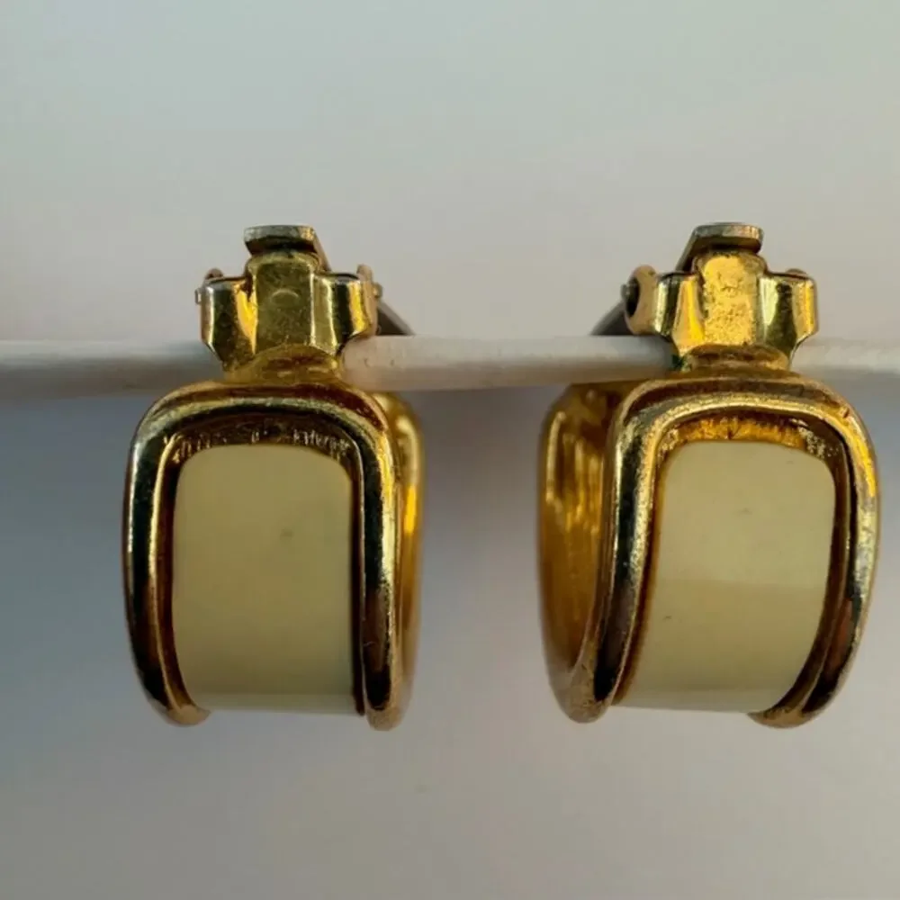 Orena Vintage Clip-On Gold Tone Cream Enamel Polished‎ Half-Hoop Earrings 1970s